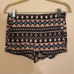 NWOT H&M high waisted shorts